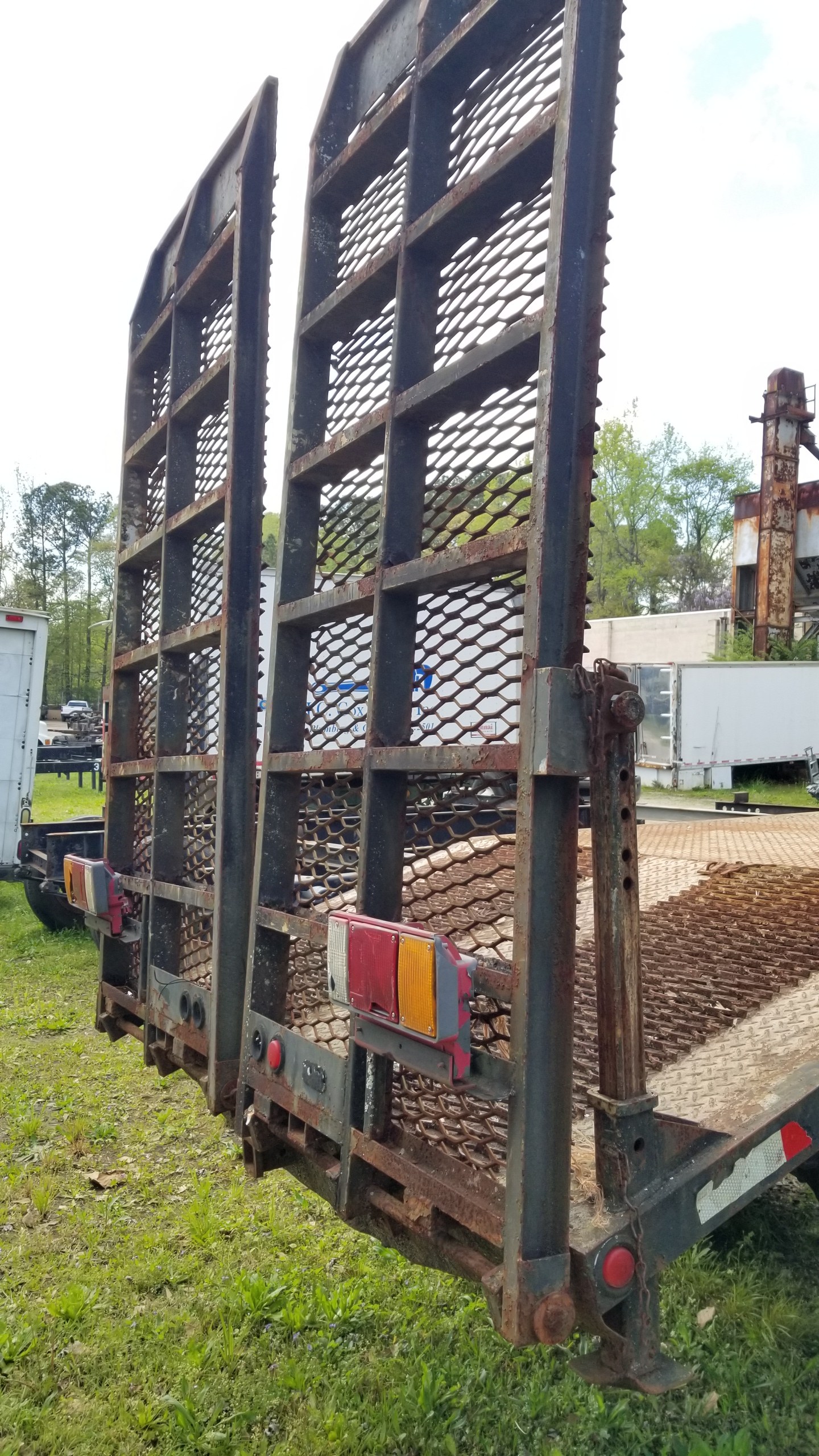 Used Flatbed Truck bodies for sale located in Atlanta